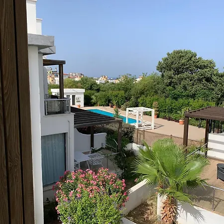 Hg Mare Suites Kyrenia  Exterior photo